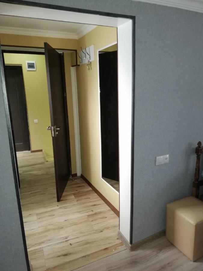 Lamara Apartment Tbilisi Buitenkant foto