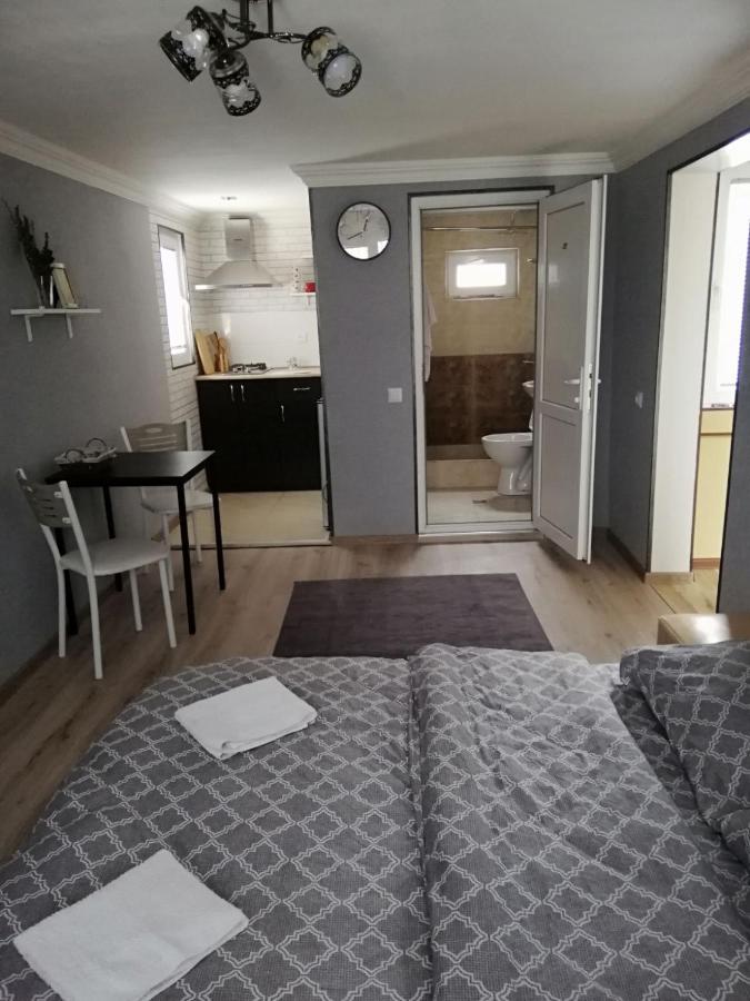 Lamara Apartment Tbilisi Buitenkant foto