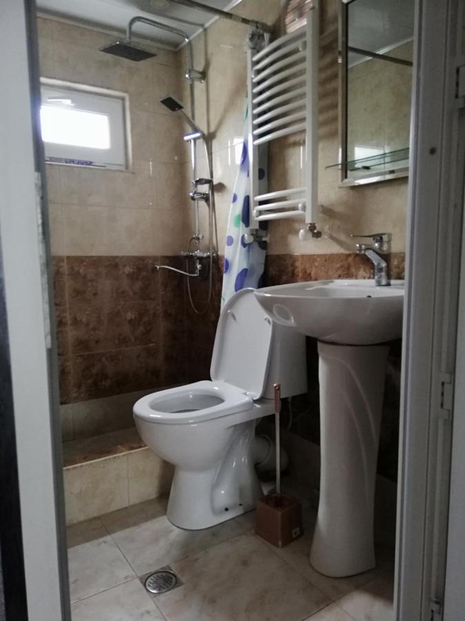 Lamara Apartment Tbilisi Buitenkant foto